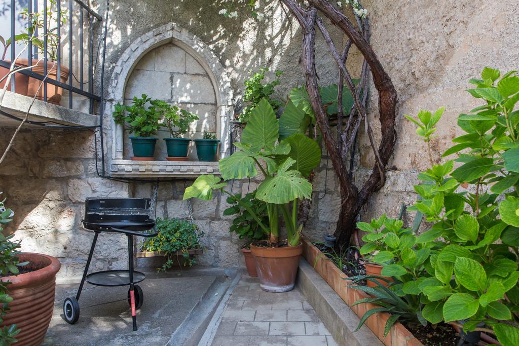 Holiday Home Patricija Dubrovnik Luaran gambar